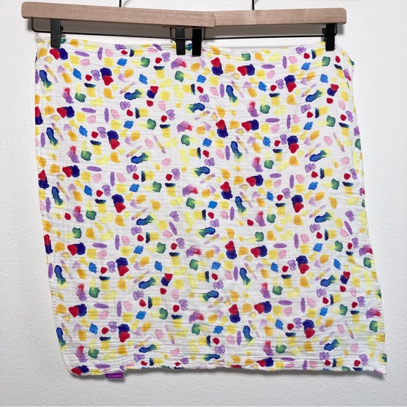 Lovevery Peekaboo Baby 100% Organic Cotton Muslin Blanket Colorful Play - Picture 2 of 4